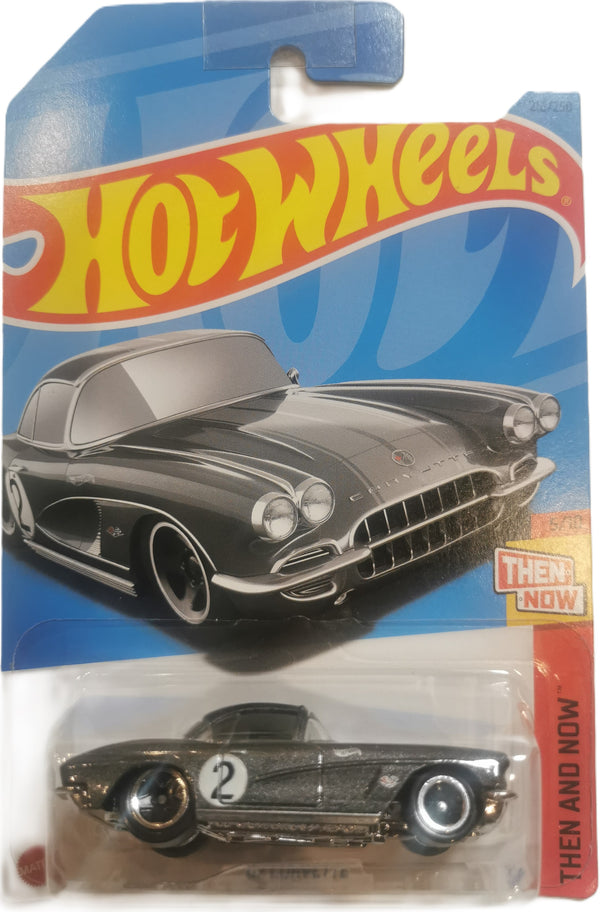 Hot Wheels '62 Corvette 1:64 Scale Die Cast